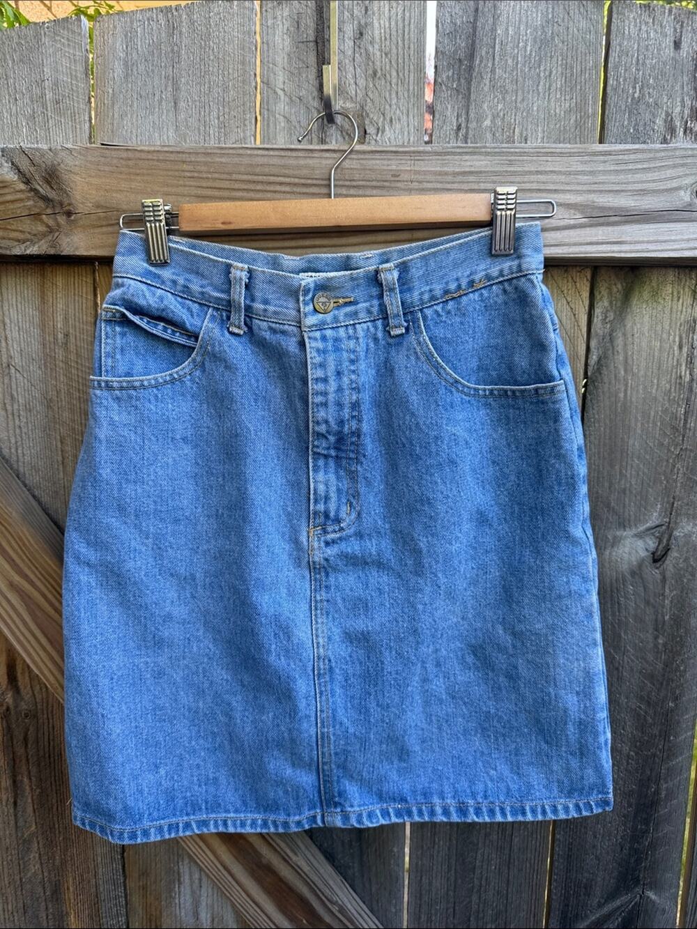 Georges Marciano for Guess Vintage 90s 1990s Y2K Denim Skirt 26" waist